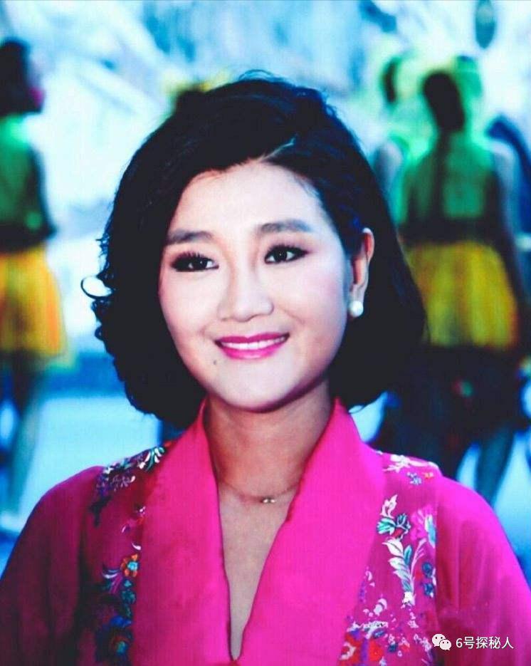 4年前被刀郎告上法庭后退出歌坛的降央卓玛，现在怎么样了