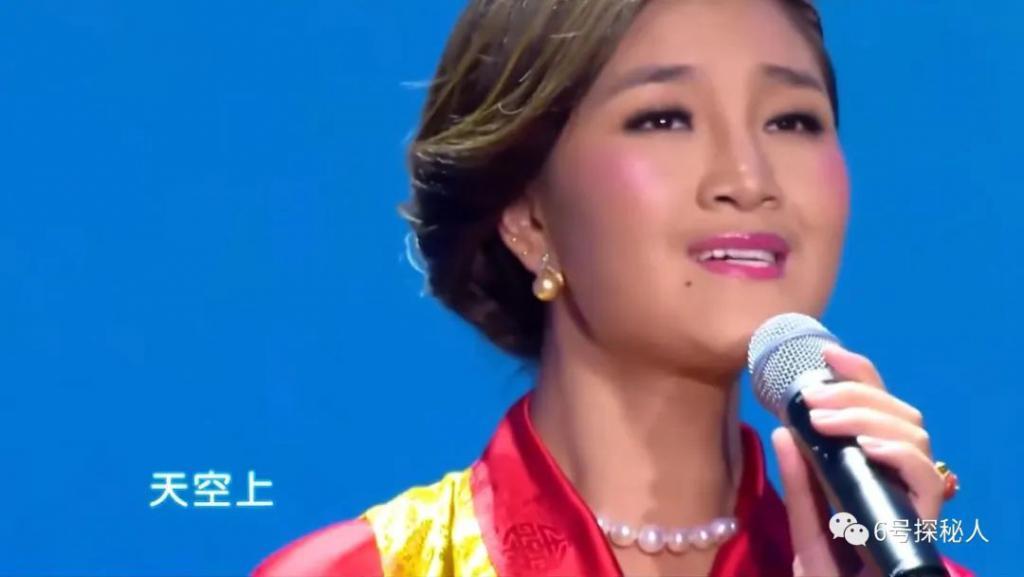 4年前被刀郎告上法庭后退出歌坛的降央卓玛，现在怎么样了