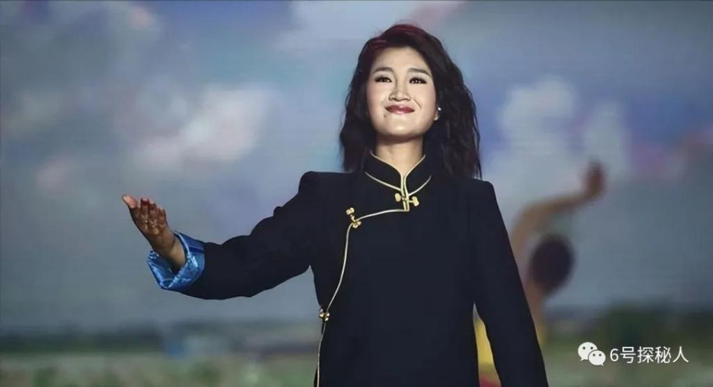 4年前被刀郎告上法庭后退出歌坛的降央卓玛，现在怎么样了