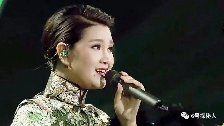 4年前被刀郎告上法庭后退出歌坛的降央卓玛，现在怎么样了