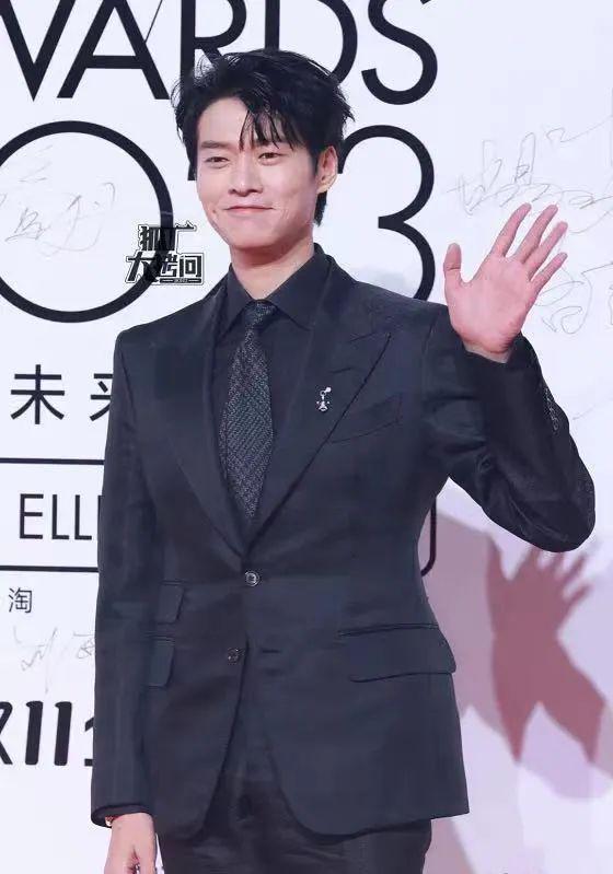 红毯年年有，今年看个乐呵吧