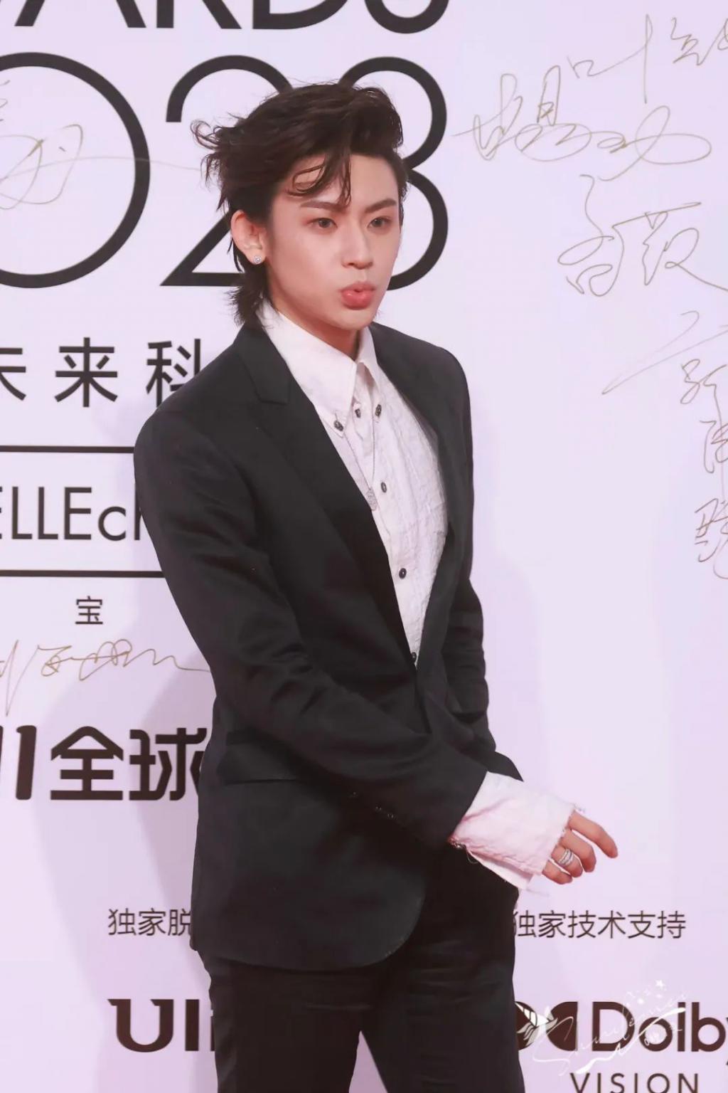 红毯年年有，今年看个乐呵吧