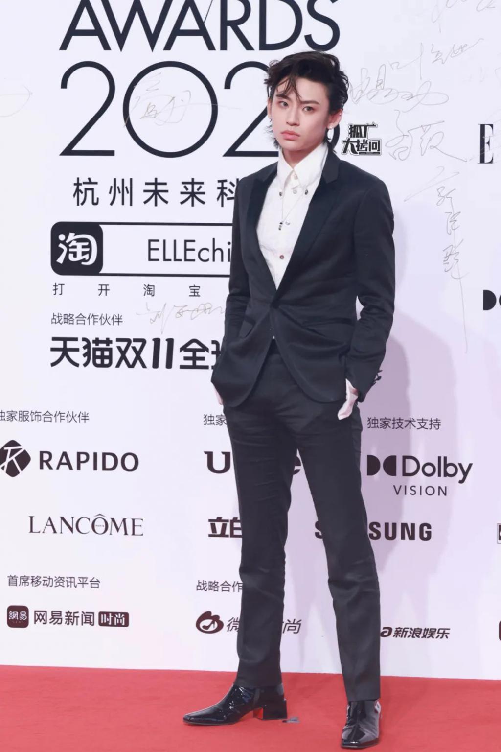 红毯年年有，今年看个乐呵吧