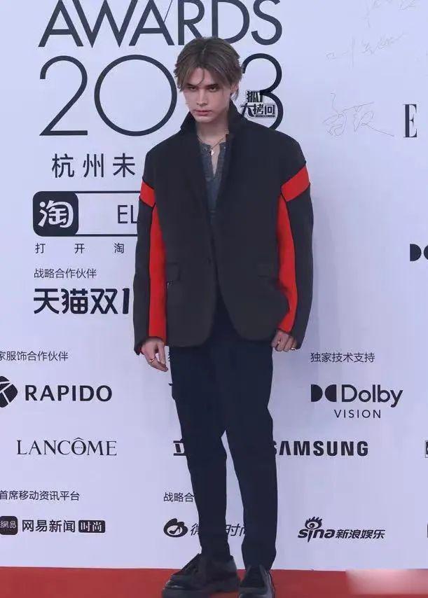 红毯年年有，今年看个乐呵吧