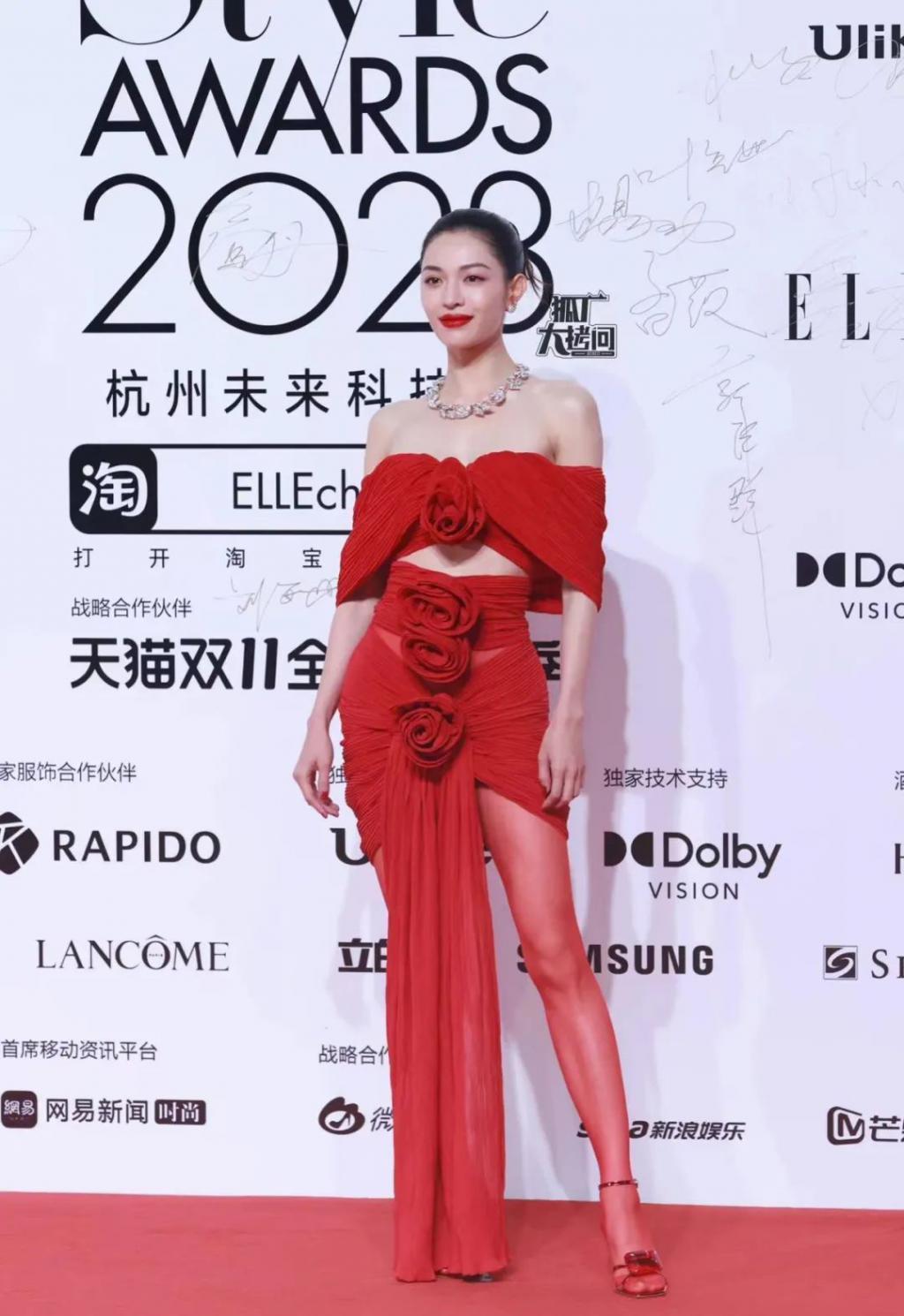 红毯年年有，今年看个乐呵吧