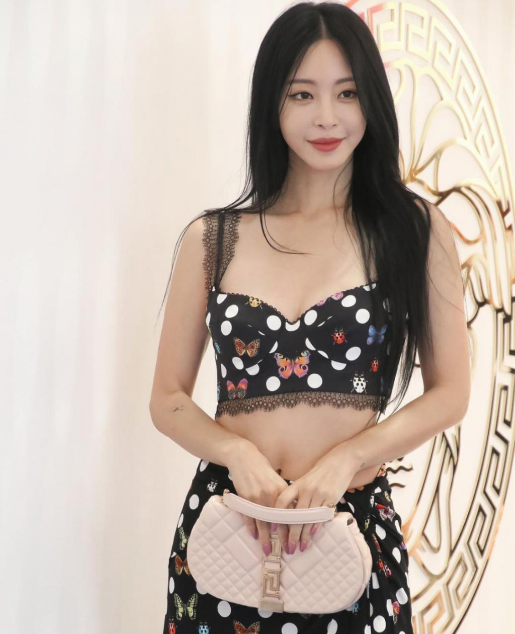 不被看好的他们在一起第三年了！