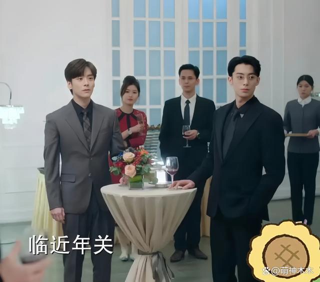 《以爱为营》因难看冲上热搜，剧情老套台词尴尬，男主油腻被嘲