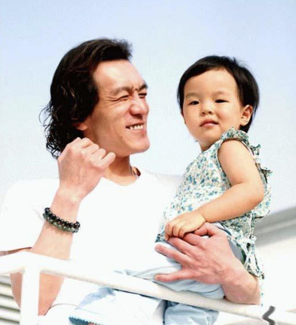 李咏去世5年后,女儿法图麦官宣.
