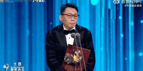 李雪健获金鸡最佳男配，王一博表情耐人寻味，各家心思猜不透