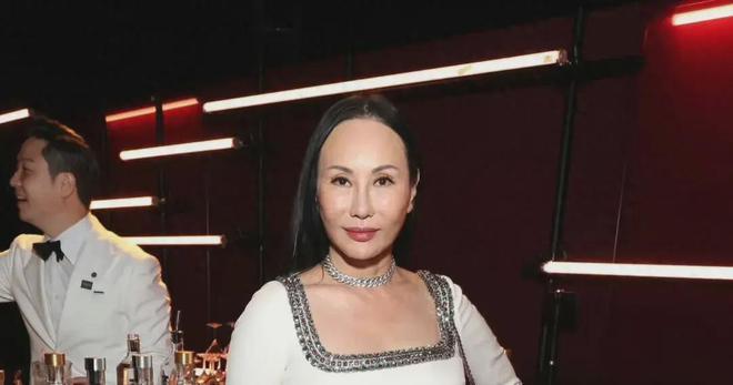 豪门聚会！李元珠紧挨姑姑李富真力证三星家族融洽