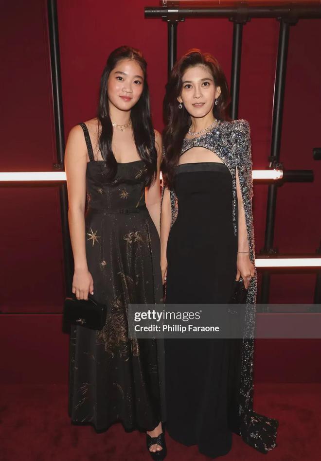 豪门聚会！李元珠紧挨姑姑李富真力证三星家族融洽