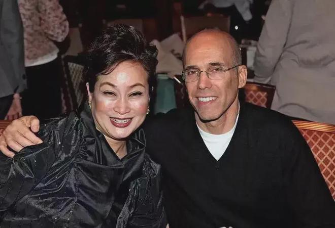 豪门聚会！李元珠紧挨姑姑李富真力证三星家族融洽