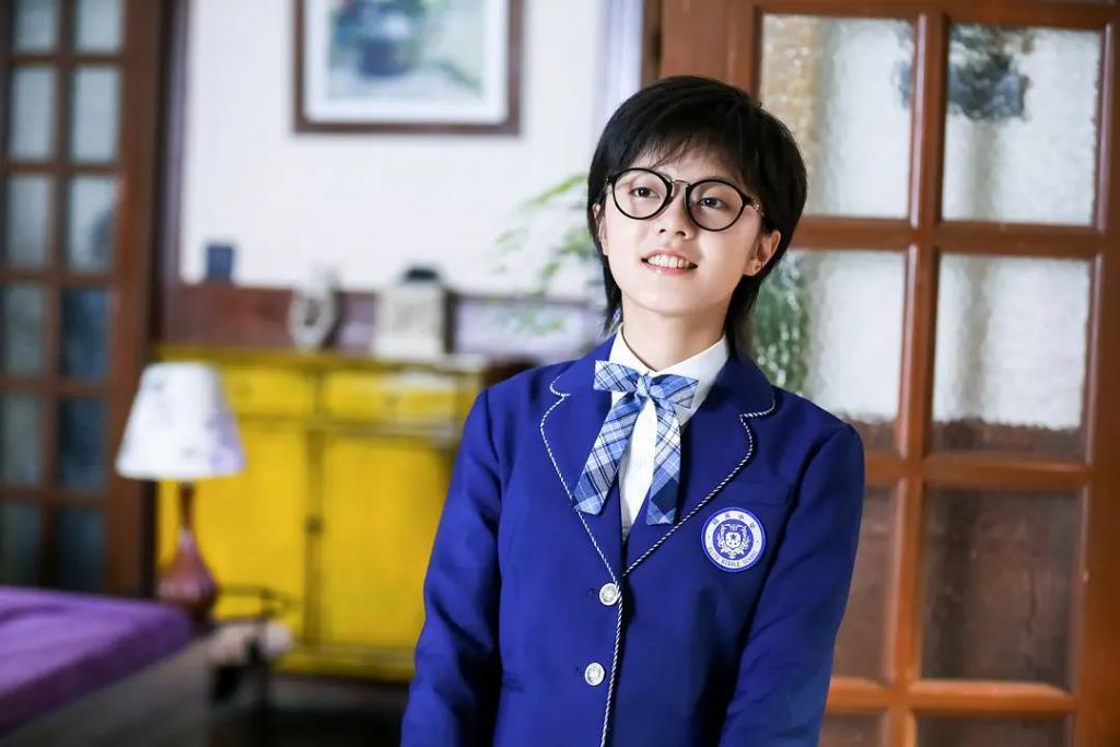 想接班大花？她这次还不配