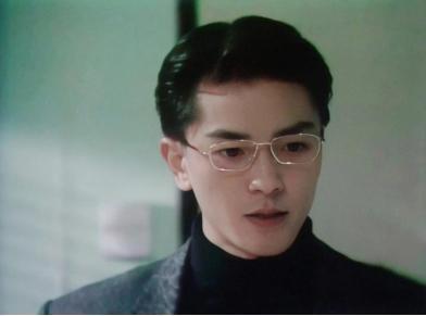 还记得《古惑仔》里的郑伊健吗？与妻子丁克至今？