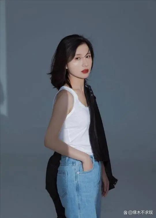 王雨馨再控诉:一年花上千万为黄景瑜买衣服,老家车房装修全包