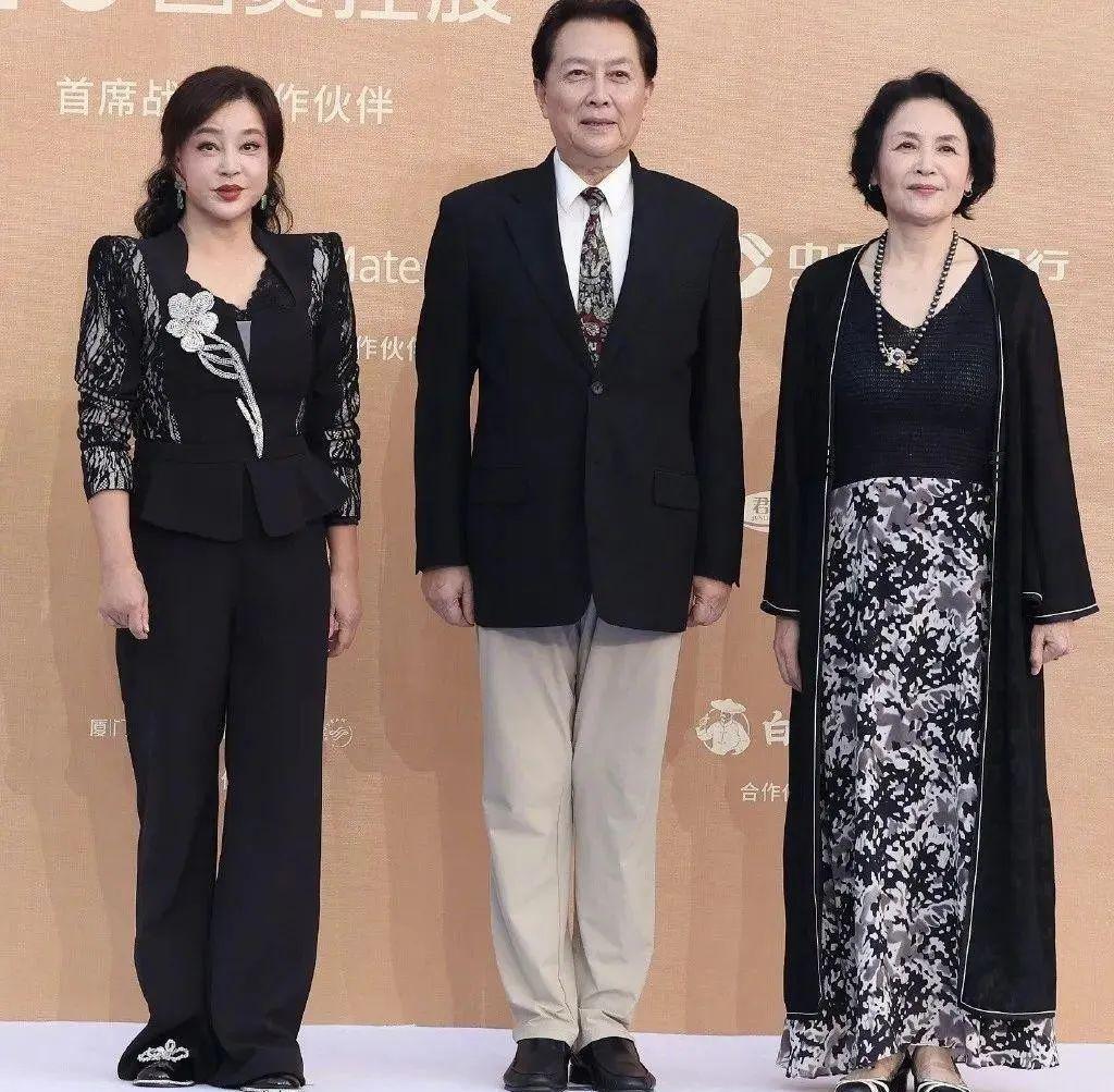 看了这9位55 女星现状，才知道前凸后翘，比不上优雅松弛