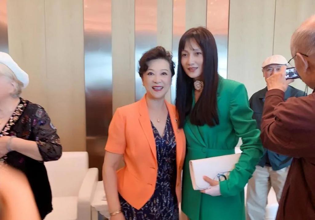 看了这9位55 女星现状，才知道前凸后翘，比不上优雅松弛