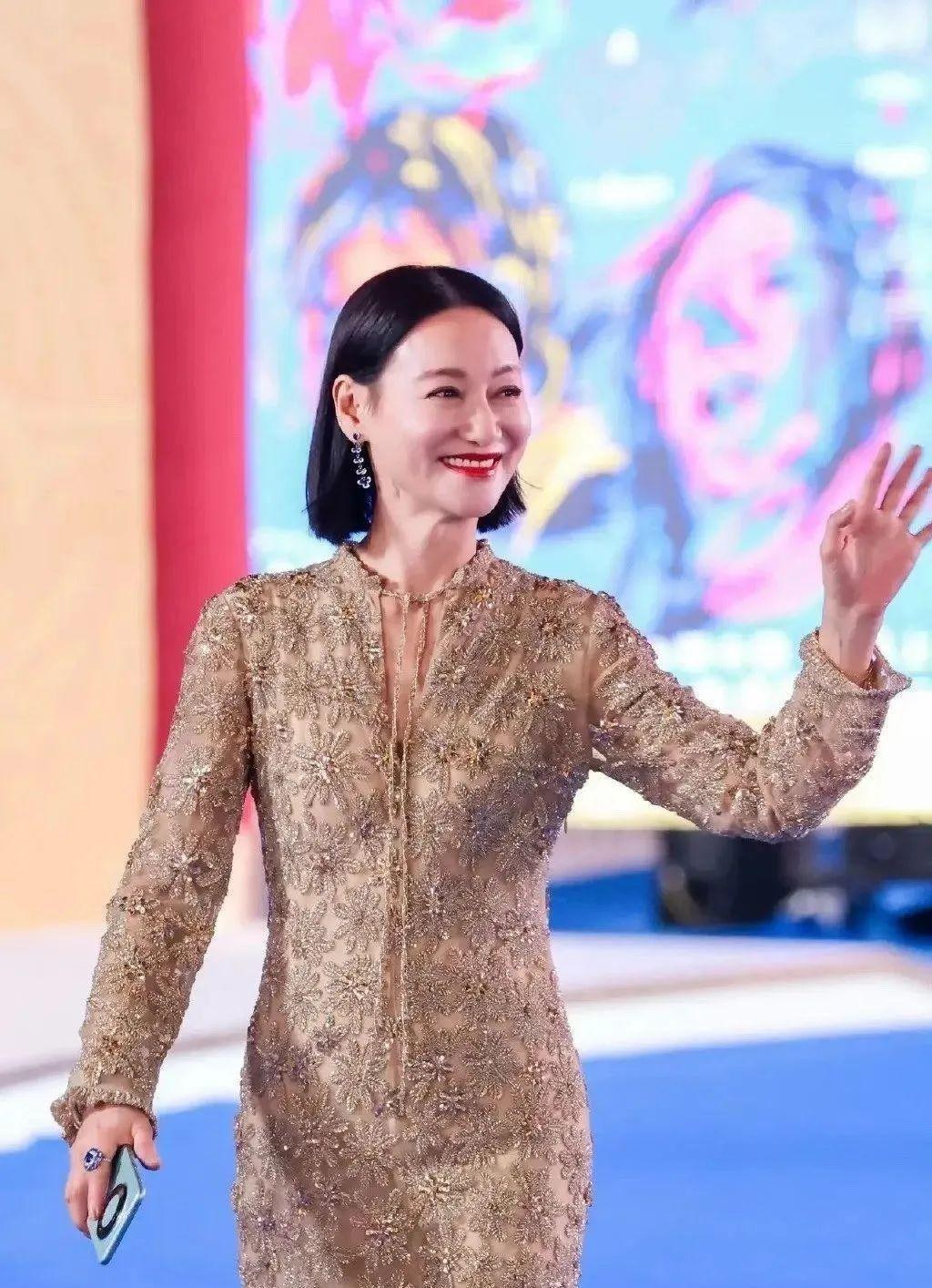 看了这9位55 女星现状，才知道前凸后翘，比不上优雅松弛