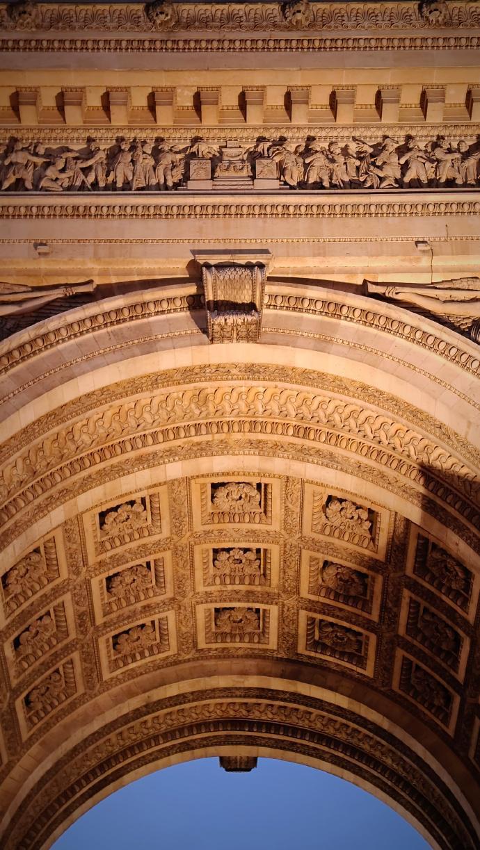 一加 12 手机预热：搭载 6400 万潜望式长焦，号称“同档最强”