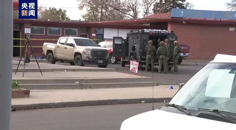 美国一摩托车俱乐部内发生枪击，造成2死5伤