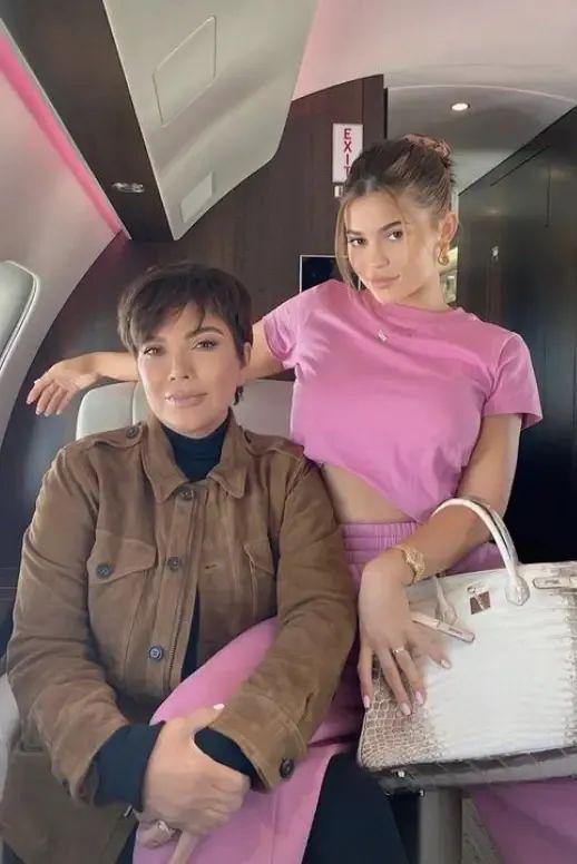 世界最年轻富婆，全靠抄？！