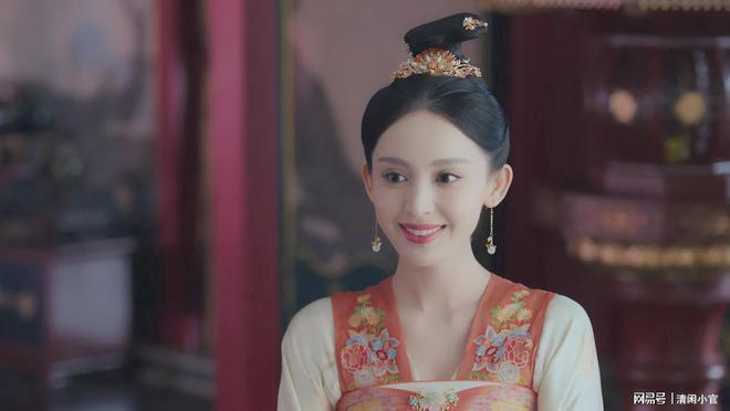 明明长得很丑，却非要演“绝世美男”，这位男星当观众高度近视？