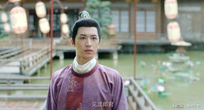 明明长得很丑，却非要演“绝世美男”，这位男星当观众高度近视？