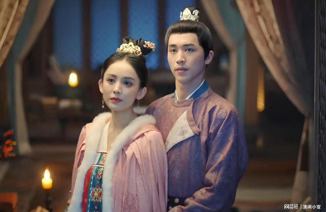 明明长得很丑，却非要演“绝世美男”，这位男星当观众高度近视？