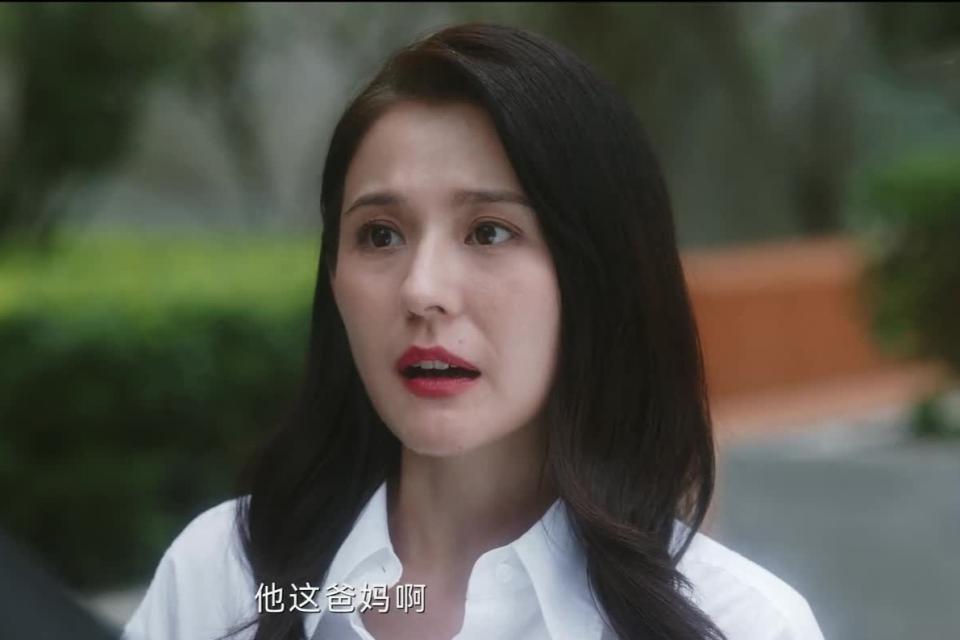 《无所畏惧》兰兰主动陪酒，献身周老板，揭开她背叛罗英子的真相