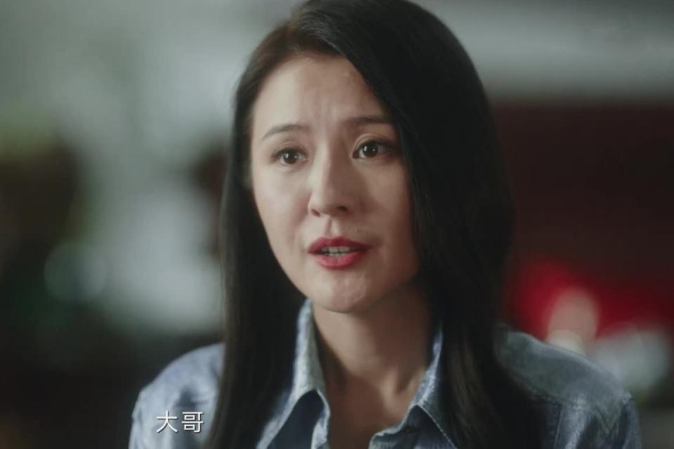 《无所畏惧》兰兰主动陪酒，献身周老板，揭开她背叛罗英子的真相