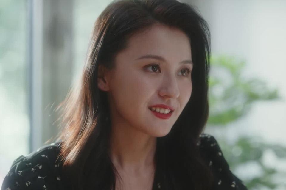 《无所畏惧》兰兰主动陪酒，献身周老板，揭开她背叛罗英子的真相