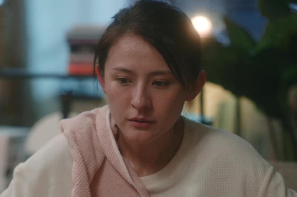 《无所畏惧》兰兰主动陪酒，献身周老板，揭开她背叛罗英子的真相