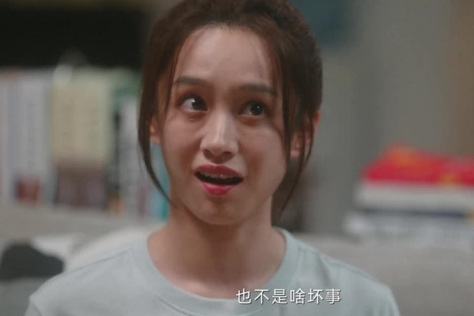 《无所畏惧》兰兰主动陪酒，献身周老板，揭开她背叛罗英子的真相