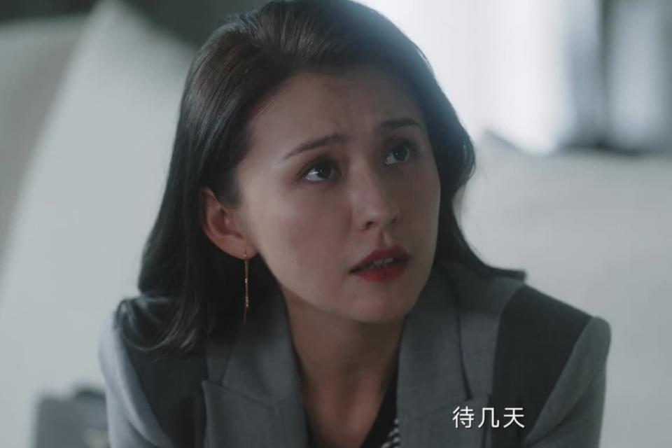 《无所畏惧》兰兰主动陪酒，献身周老板，揭开她背叛罗英子的真相