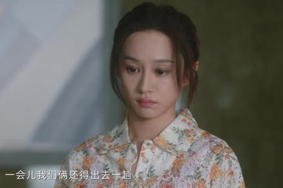 《无所畏惧》兰兰主动陪酒，献身周老板，揭开她背叛罗英子的真相