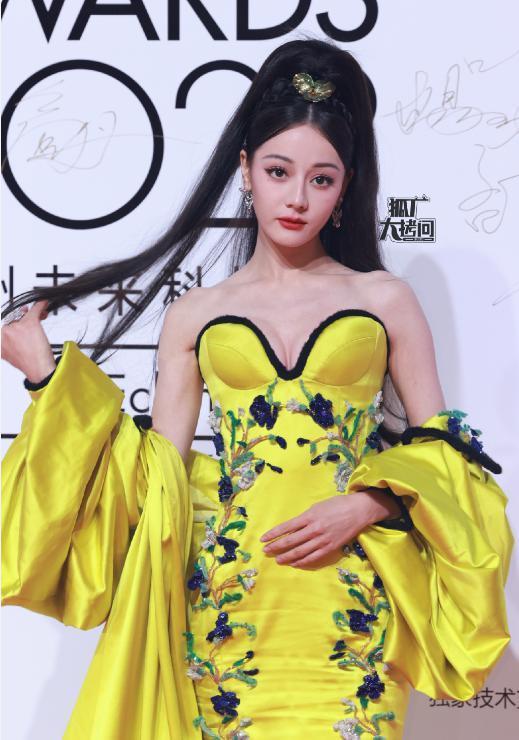 啊！我死了！姐姐杀我！这绝对是内娱独一份