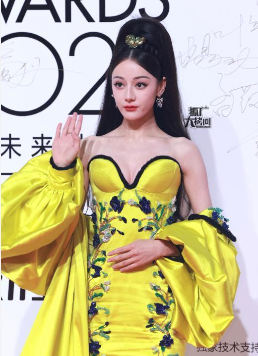 啊！我死了！姐姐杀我！这绝对是内娱独一份