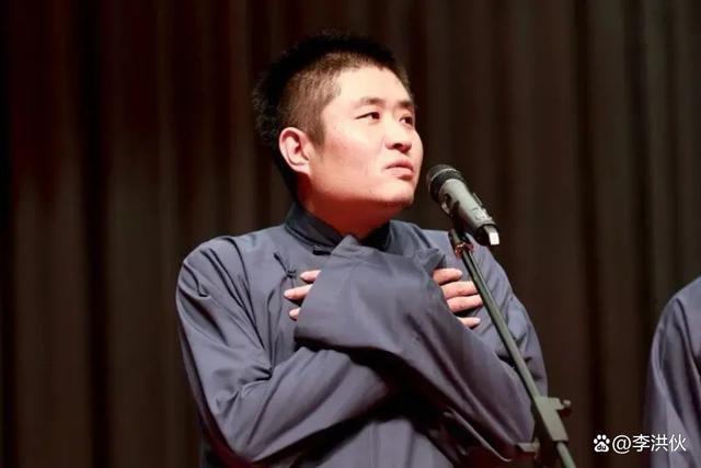 苗阜敬重郭德纲，如今又渐行渐远，宁可与曹云金合作