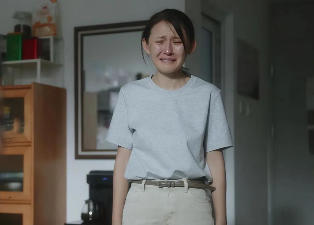 一个人毁了整部剧！11月刚结束，37岁热依扎就以这种方式翻车了