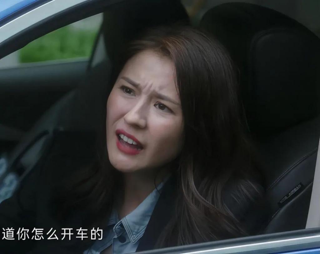 一个人毁了整部剧！11月刚结束，37岁热依扎就以这种方式翻车了