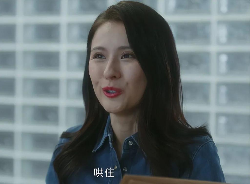 一个人毁了整部剧！11月刚结束，37岁热依扎就以这种方式翻车了