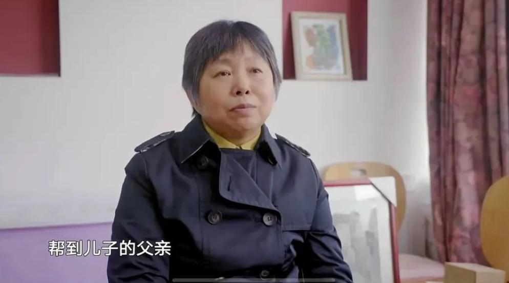 呵…这时候想到你妈了…