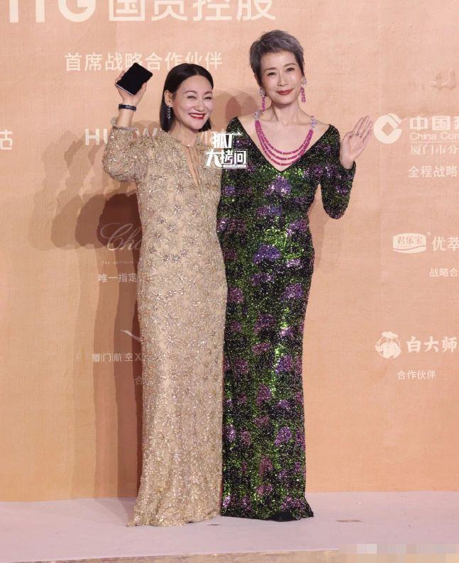 嚯！她居然悄悄复出了？