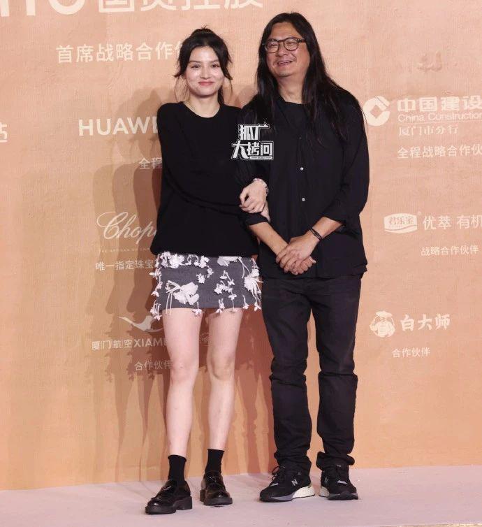 嚯！她居然悄悄复出了？