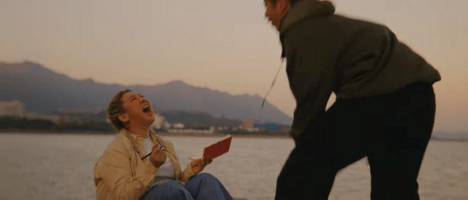 36岁郑欣宜复出！身材复胖露灿烂笑容 曾失踪半年