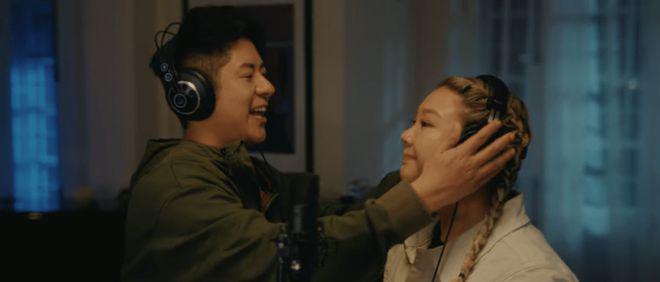 36岁郑欣宜复出！身材复胖露灿烂笑容 曾失踪半年