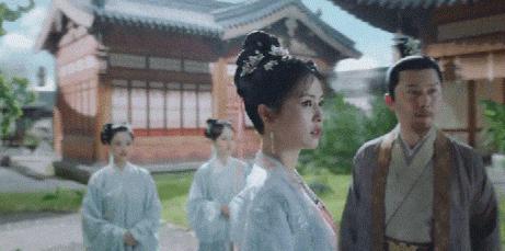 被封杀半年，如今强势复出了？