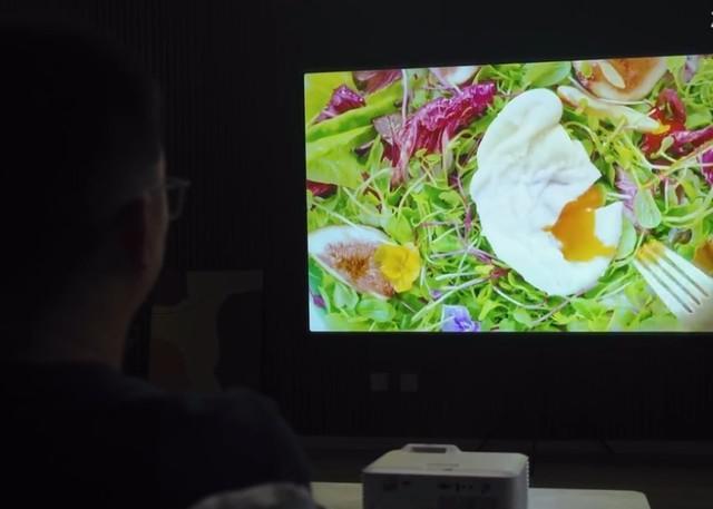 别瞎花钱了 小白必看 买游戏投影必须考虑这4点！