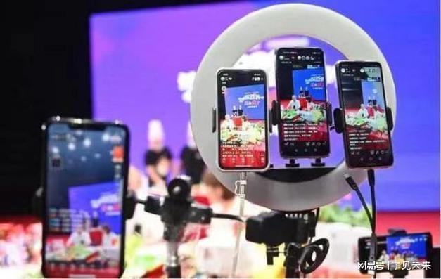 AI 美妆，新配方还是“换底色”？