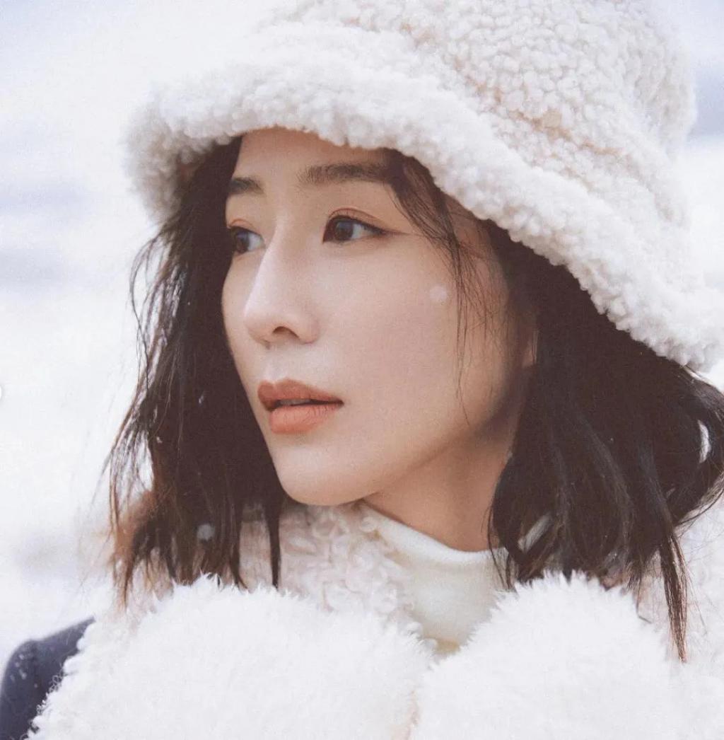 事业爆发却被疑“do脸”？41岁女神大方发对比图：没整！